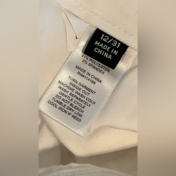 Frye Women's White Straight Leg Jeans Size 12 - Picture 6 of 6